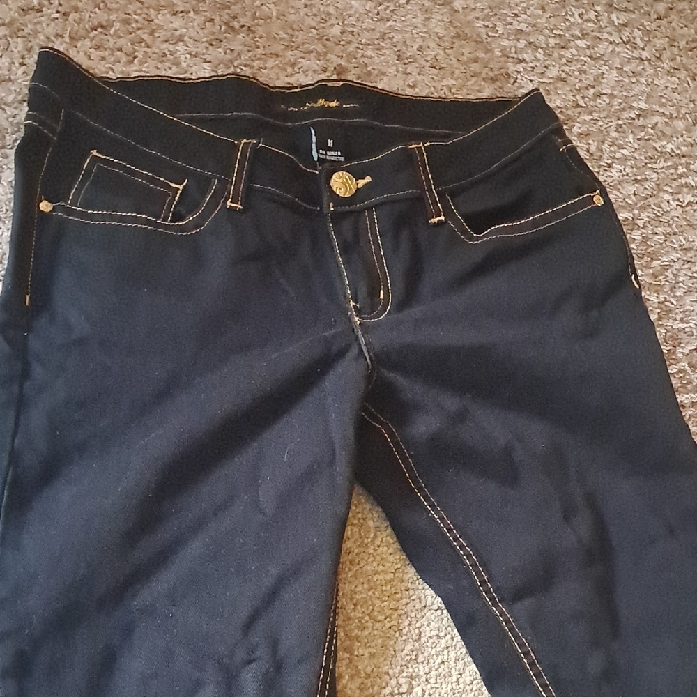 (36) Southpole Women's Black Jeans